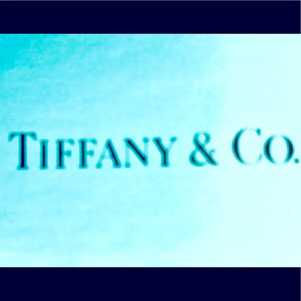 Tiffany & Co. blue gift box